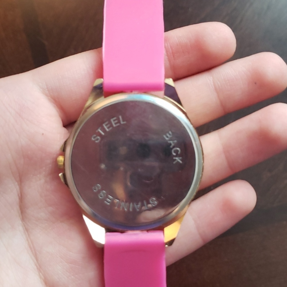 Watch - Picture 3 of 4